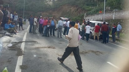 दर्दनाक मौत : यहां तिरंगा रैली के दौरान छात्र को कैंटर ने रौंदा, मौके पर ही मौत