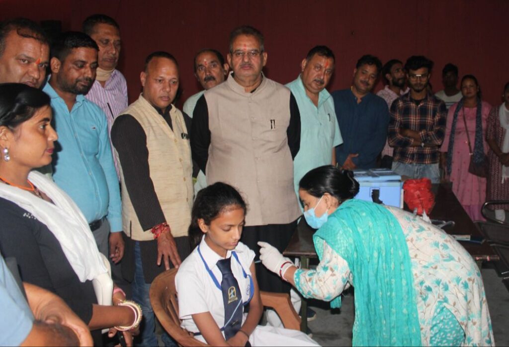 अच्छी खबर : सेवा पखवाड़ा के तहत कोविड टीकाकरण अभियान (covid vaccination campaign), का किया शुभारंभ : गणेश जोशी